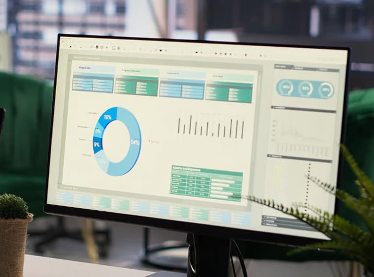 Business Intelligence & 